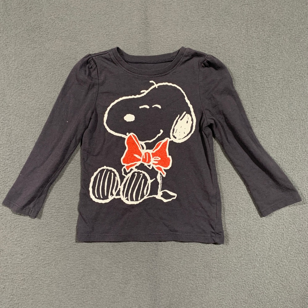 Kids Old Navy Collectibles Snoopy Long Sleeve T Shirt Size 2T
